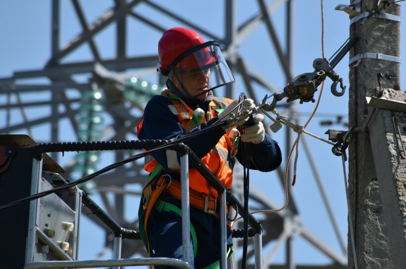 How to Find a Good Electrician shallow focus photo of man fixing steel cable